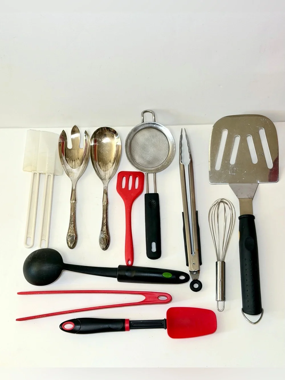 Assorted Multi-Purpose Kitchen Utensil Bundle (12 Pieces)